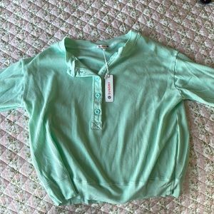 Sundry Set. Original tag attached.